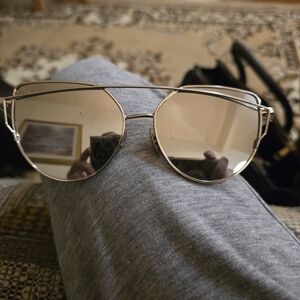 Stylish Silver Sunglasses